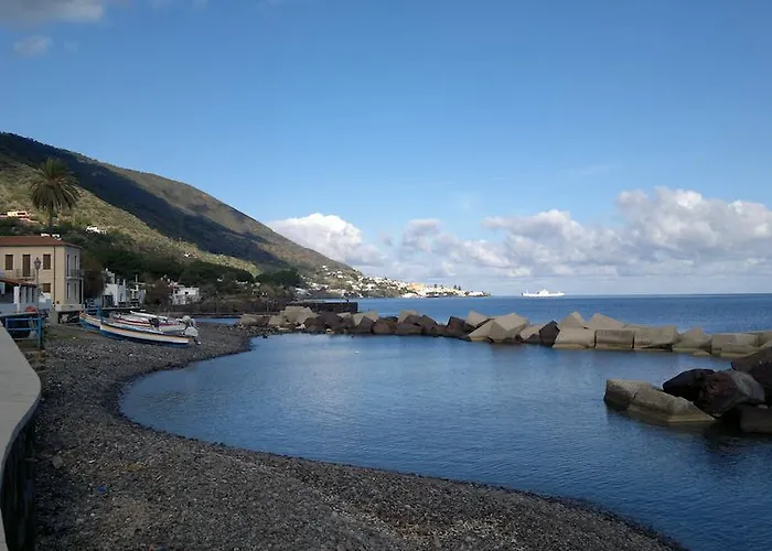 A Cannata Santa Marina Salina