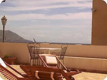 A Cannata Santa Marina Salina